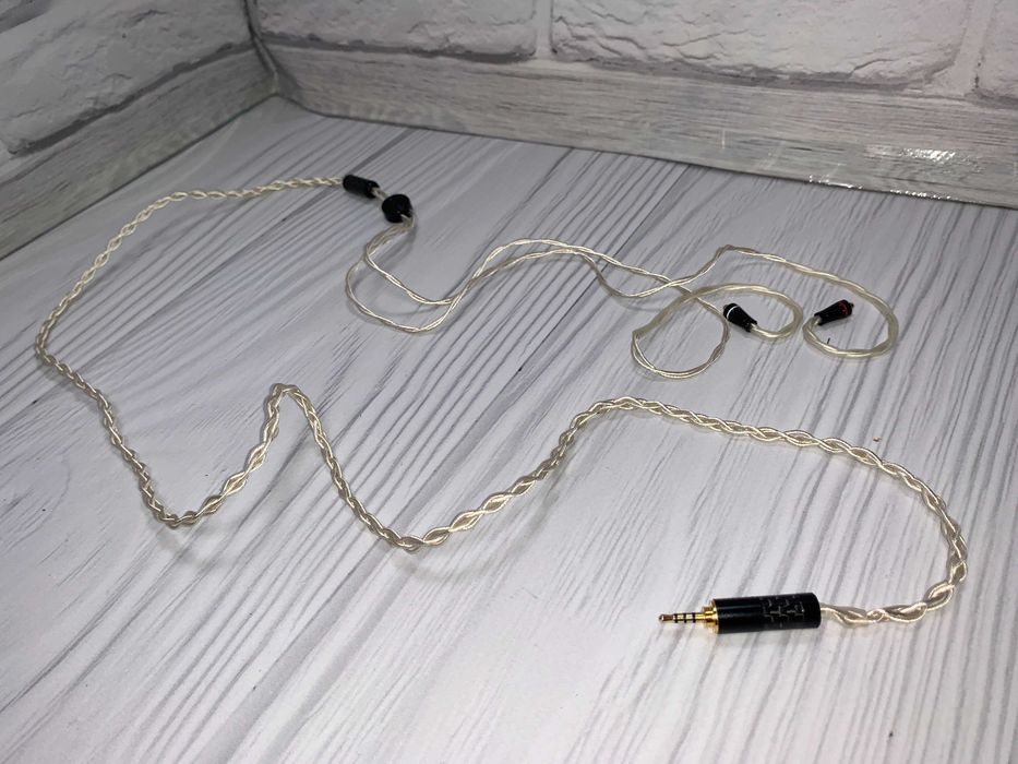 Кабел за слушалки ISN Audio S4 MMCX – 2.5mm