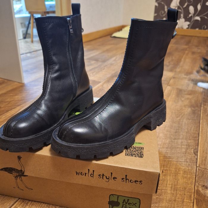 Продам ботинки кожанные