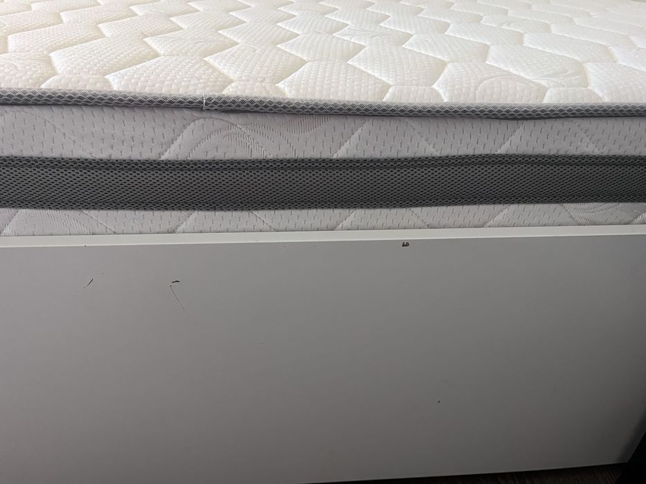 Pat Ikea 160x200 cu saltea