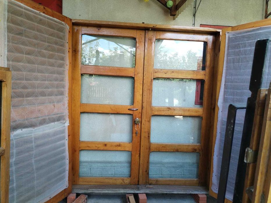 Ansamblu ferestre din lemn de stejar