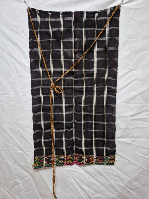 Стара Златоградска престилка от народна носия.