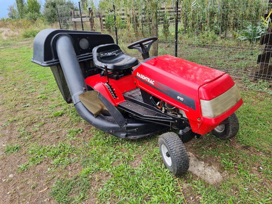Tractoras Tractor MTD Rasentrac B10 pentru tuns iarba / gazon / livada