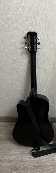 Гитара в отличном состоянии