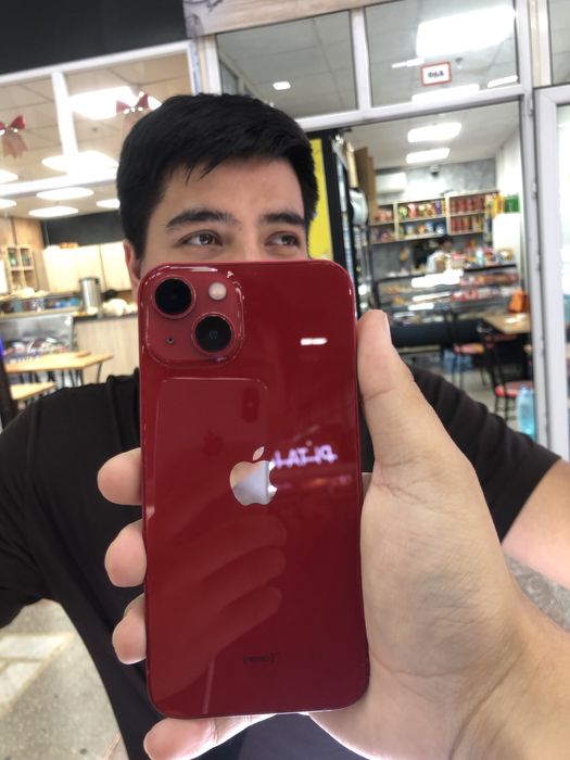 Iphone 13 в идеальном состоянии