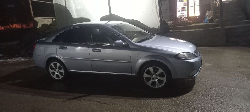 Holati yaxshi gentra