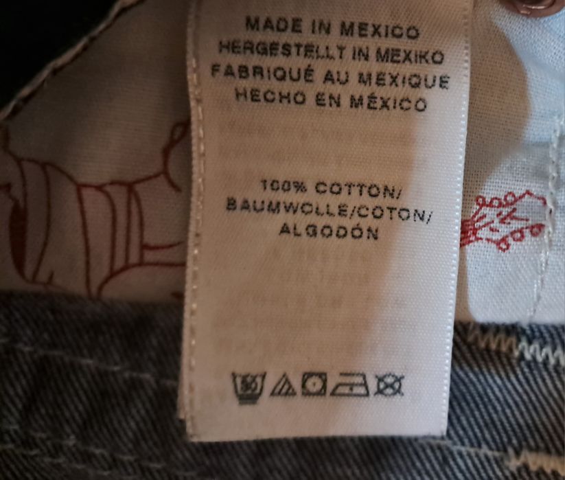 Джинсы True Religion