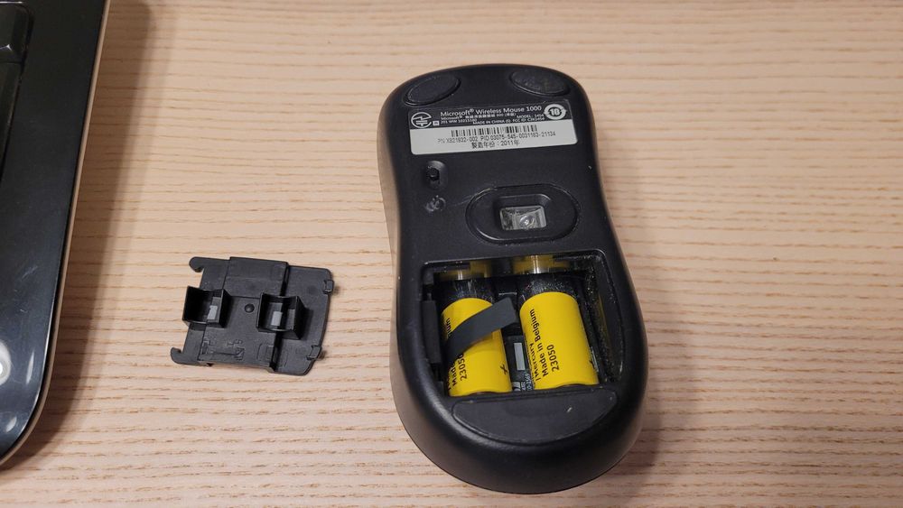 Kit Tastatura + Mouse Microsoft Desktop 800