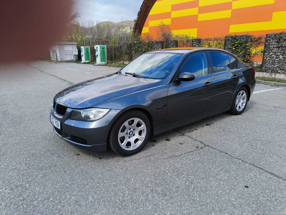 BMW E90 2006 benzina