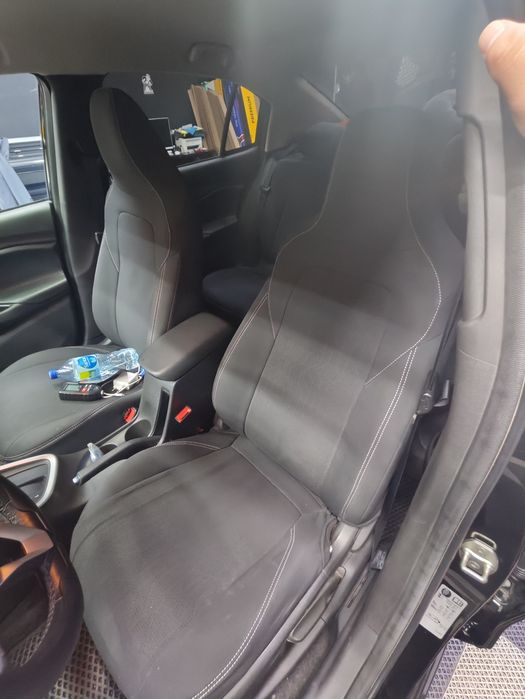 Chevrolet onix ltz sotiladi