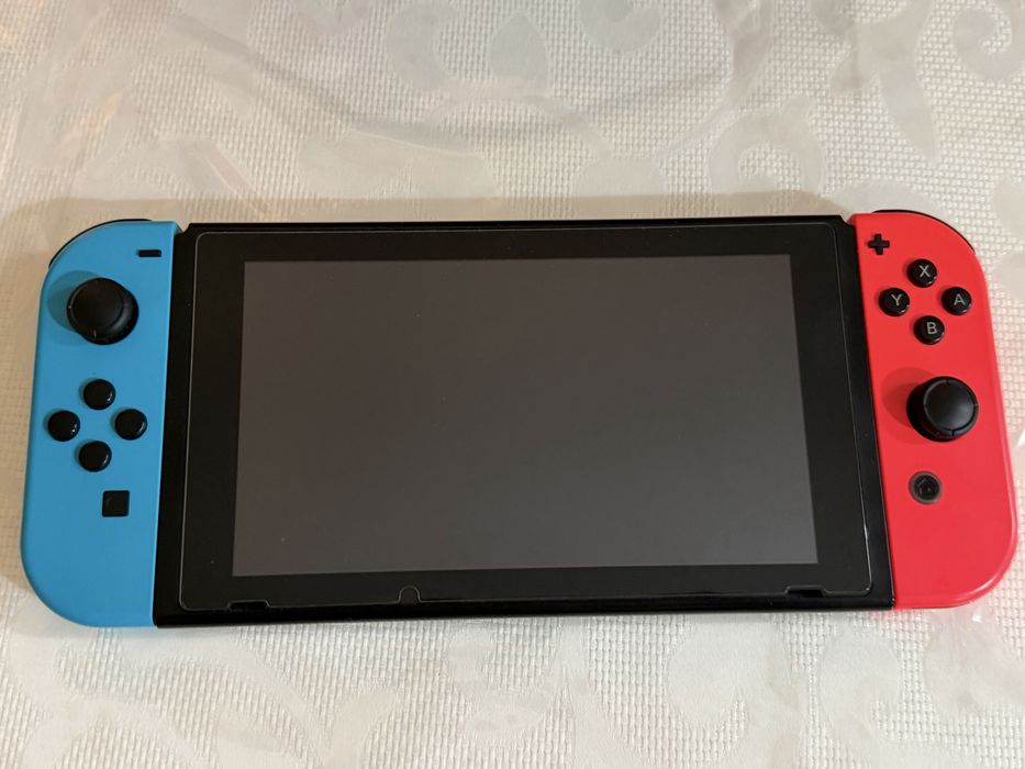 Продаётся Нинтендо свитч