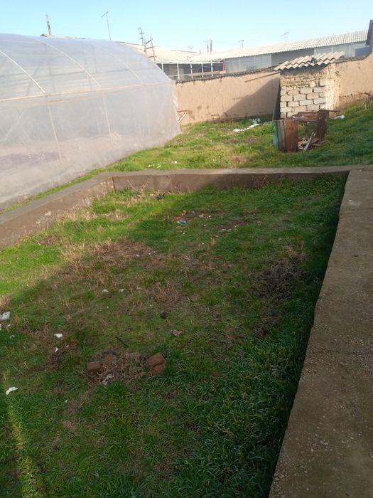 Тўй тепа Нурафшон шахрида Ташкент вилояти4 сўтик ер участкаси сотилади