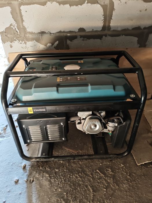 Продам генератор бензиновый