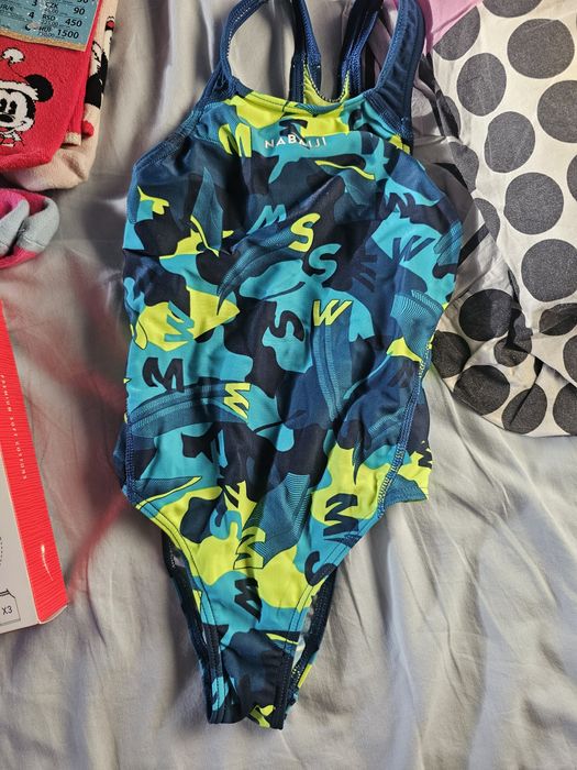 Сет потници, гащички, чорапи, бански НОВИ