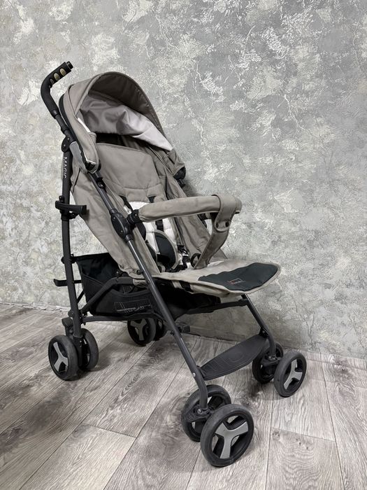 Продаю коляску трость