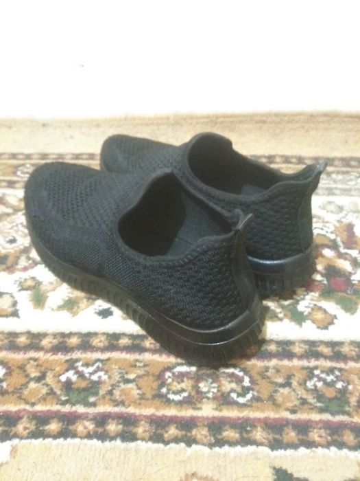 Aoyib oyoq kiyimi optom narxlarda