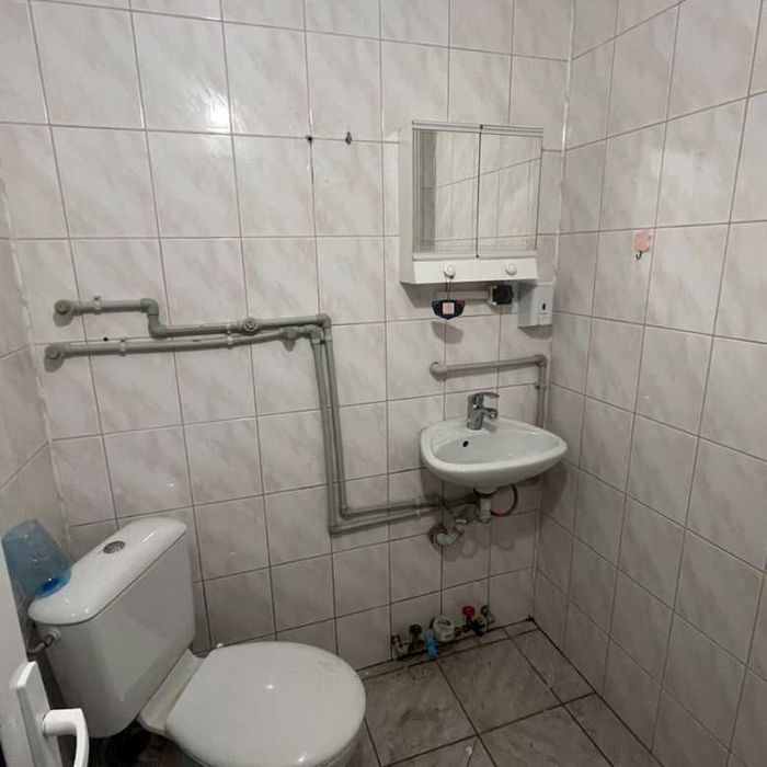 Дава се под наем Офис в Търговище, Вароша - 27 кв.м за 178.5 € - Снимка #2