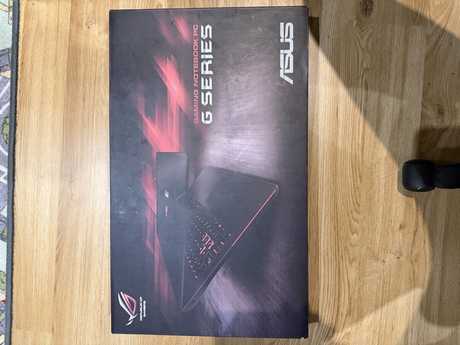 Геймърски ASUS ROG с 2TB