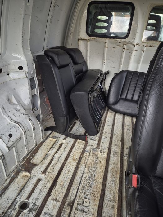 Кожен салон за w 164