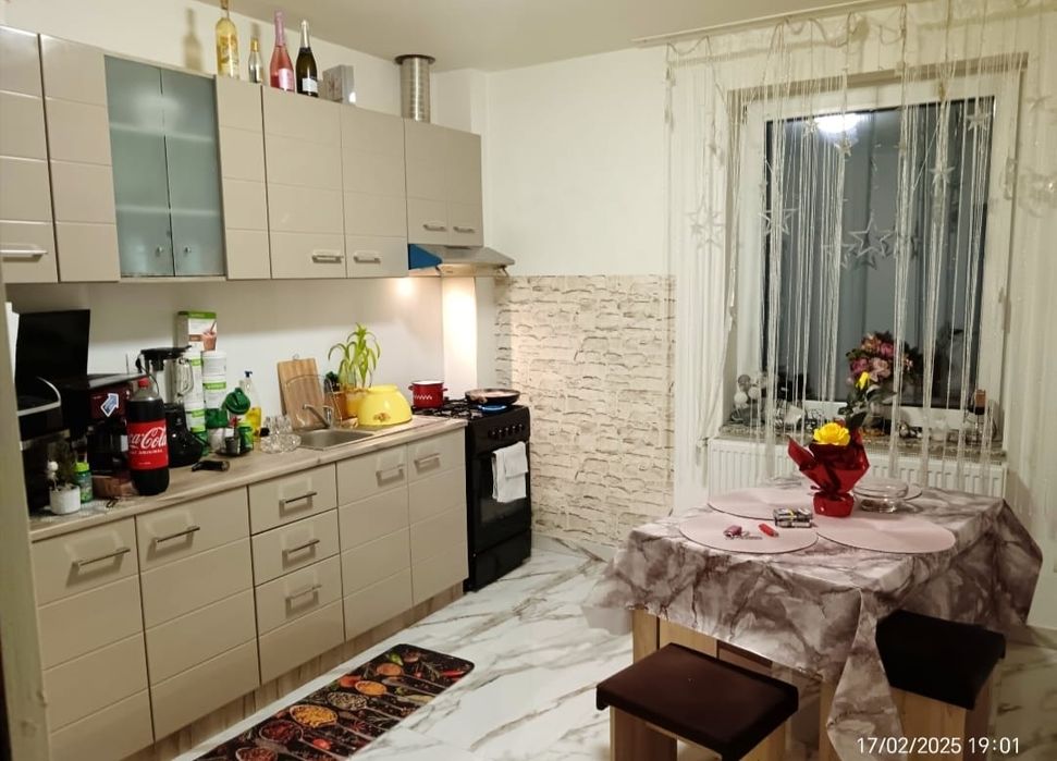 Apartament de închiriat