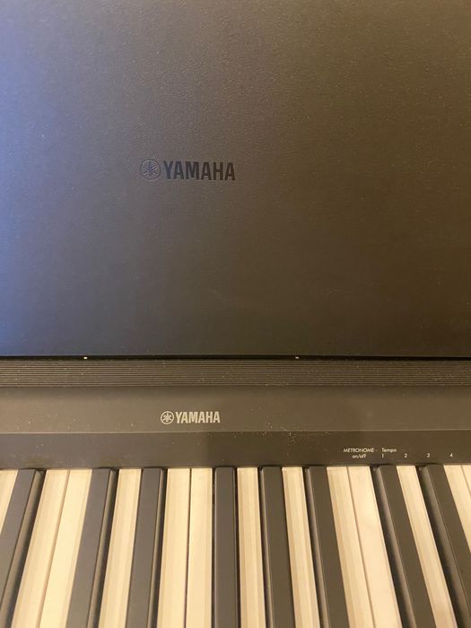 Дигитално пиано  YAMAHA P-145