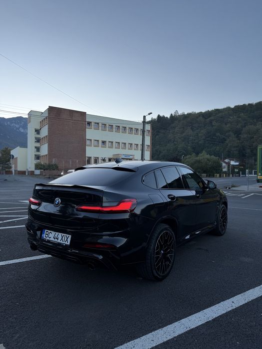 BMW X4 BMW X4 M pachet, 2.0d hibrid, primul proprietar pe România