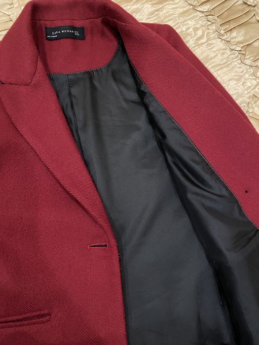 Продам пальто Зара