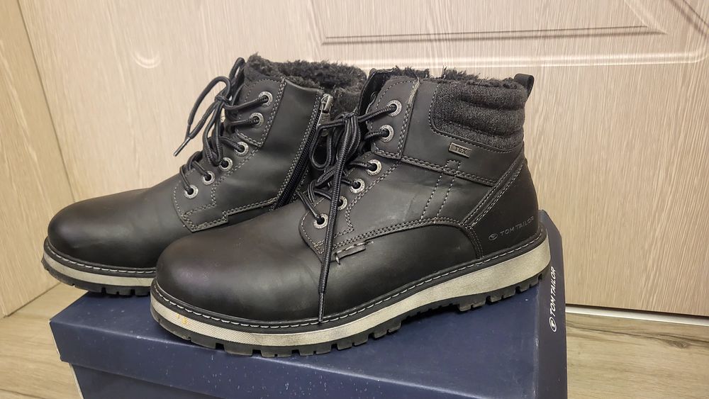 Боти 42  Tom Tailor