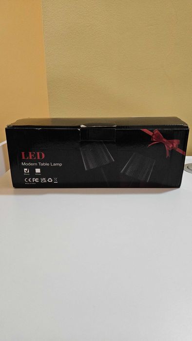 LED Модерни Настолни Лампи - RGB Осветление