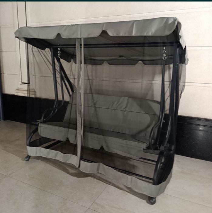 Sadoviy kachela качела sotilad