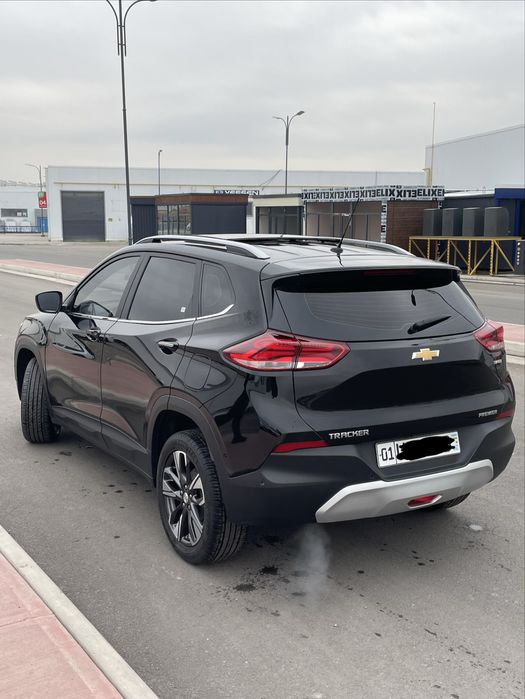 Tracker2023-Yil 2 Premier  Sotiladi Tozza