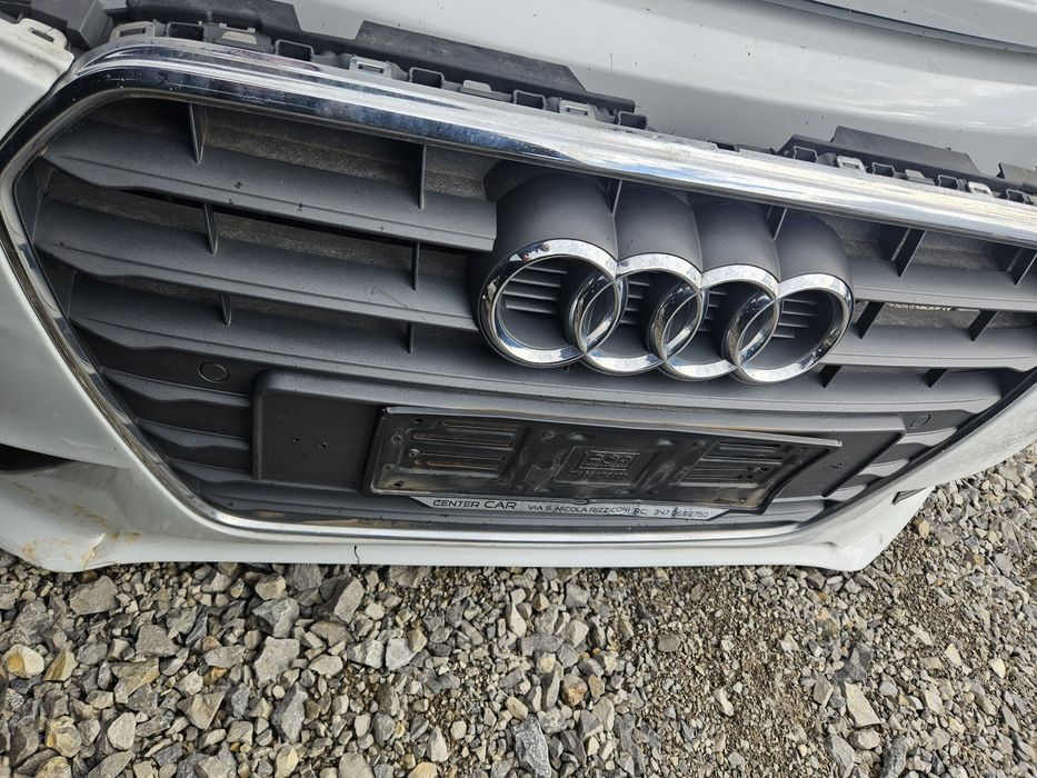 Предна оборудвана броня за Audi A4 B8.5 2013god