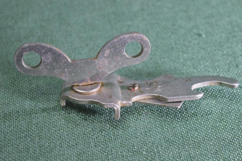 Открывашка советская, консервный нож. Мельхиор. Форма дл я запекания п