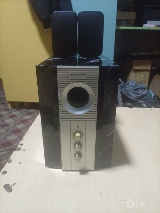 Продам сабвуфер microlab