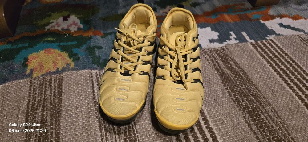 Nike mărimea 43 impecabili