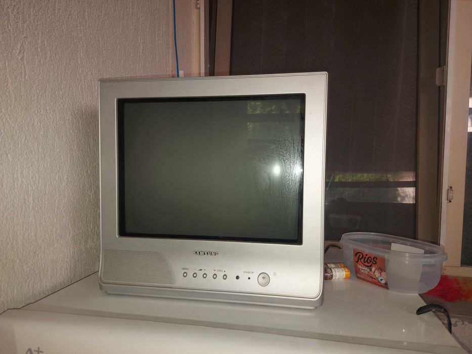 Vand 2 biciclete si un tv sport Samsung