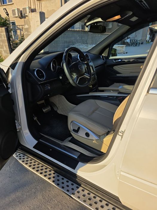 Mercedes ML350 Grand Edition