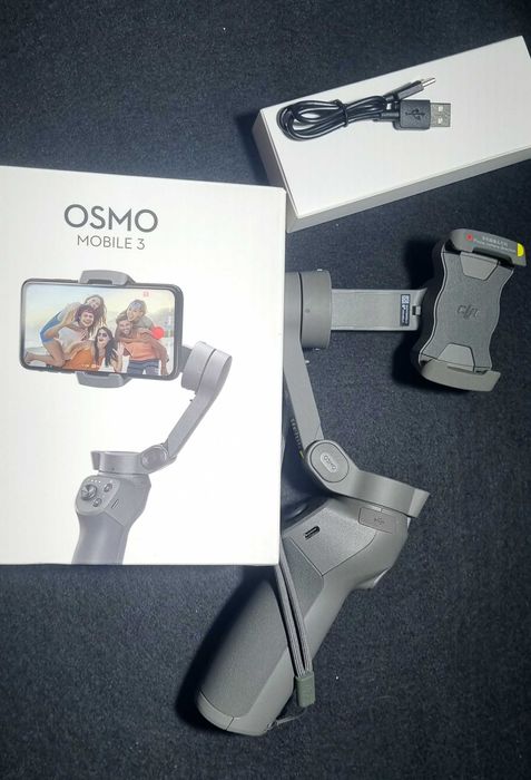 DJI Osmo Mobile 3 - Stabilizator 3 axe (X,Y,Z) - pentru mobile