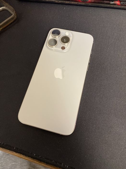 Iphone 15 Pro Max, cu garantie