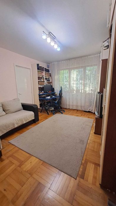 Vânzare apartament cu 2 camere