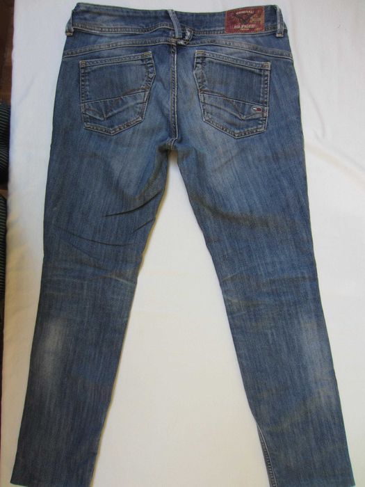 Blugi dama Tommy Hilfiger,W30 L30,Talie=82cm,Lung=90cm