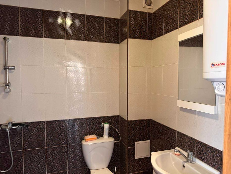 Дава се под наем Двустаен апартамент в Варна, м-т Траката - 65 кв.м за 510 € - Снимка #17