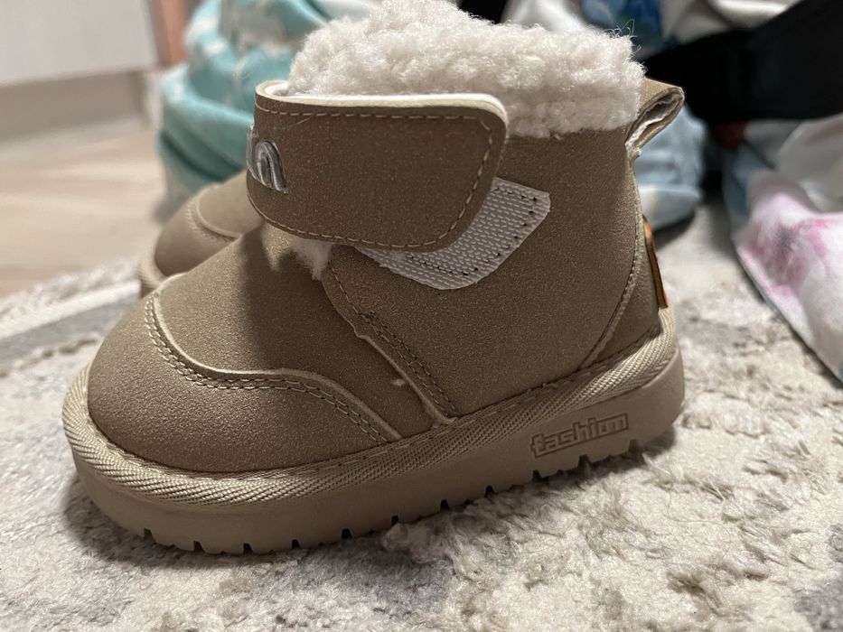 Демисизоные ботинки на девочку