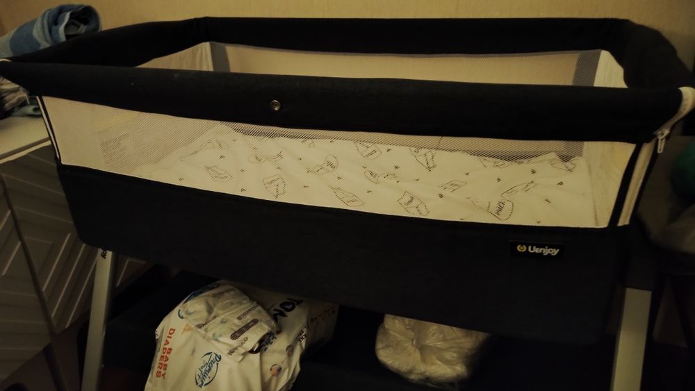 Кровать детская современная