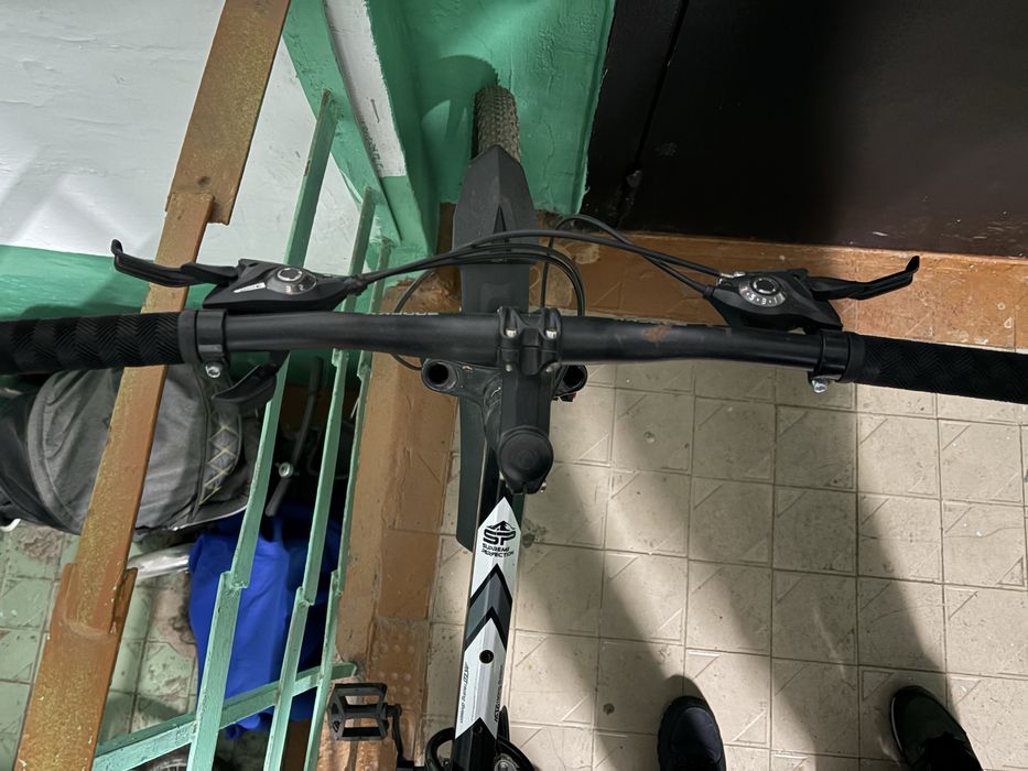 Продаю велосипед Roocky