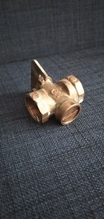 Латунный компрессионный фитинг