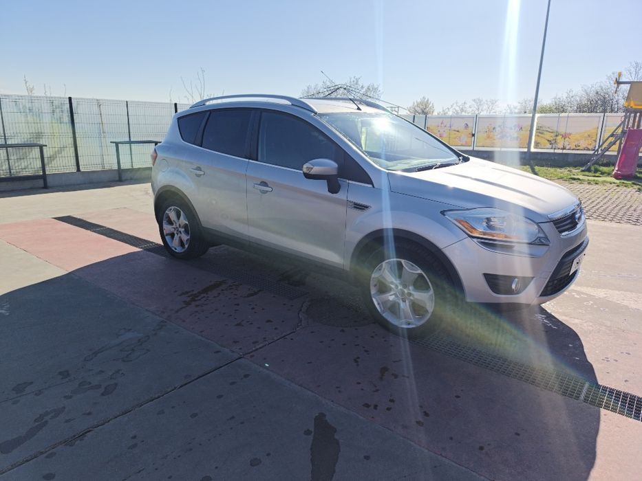 Ford Kuga 2.0 TDCi  MOT 03/2027 Recent adus  din UK