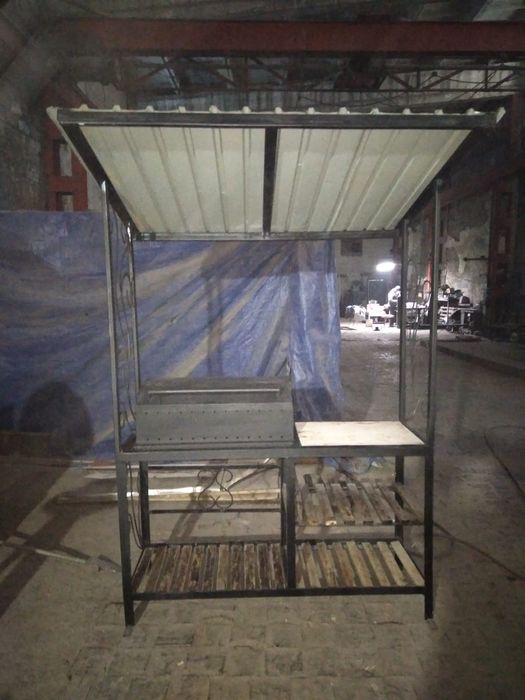 Продам мангалы 4 штуки