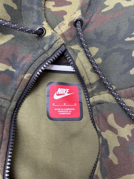 Nike Tech Fleece Camo Комплект - Размер М