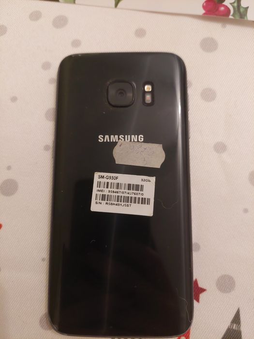 Телефон Samsung Galaxy S7