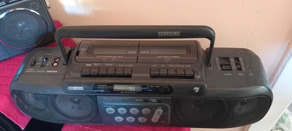 Radio dublucasetofon ITT NOKIA Touring 9567 Chisineu-Cris • OLX.ro